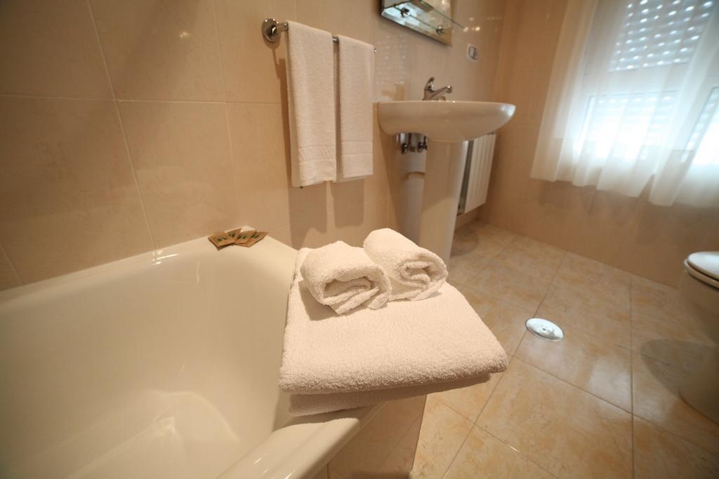 Hotel Rio Ulla Monterroso Pokój zdjęcie